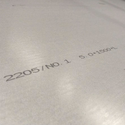 औद्योगिक अनुप्रयोगों के लिए टिकाऊ 2205 स्टेनलेस स्टील शीट प्लेट